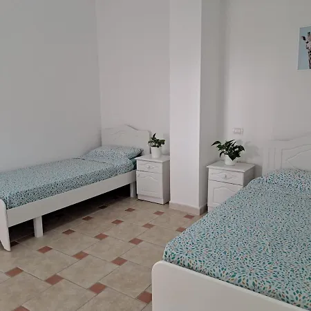 Διαμέρισμα Cozy By The Sea With Terrace